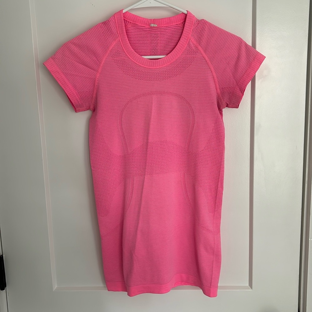 Lululemon swiftly tech